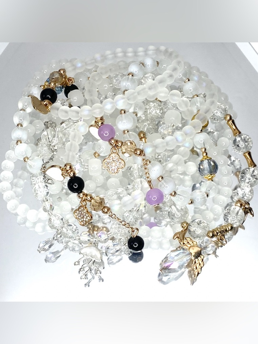 3 RANDOM White Bead Glass   Bracelet